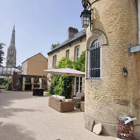 Le Prieure - 4 Ensuite Apartment Harfleur